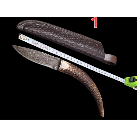 Özel Üretim Geyik Boynuzu Kabzeli Damascus Bıçaklar