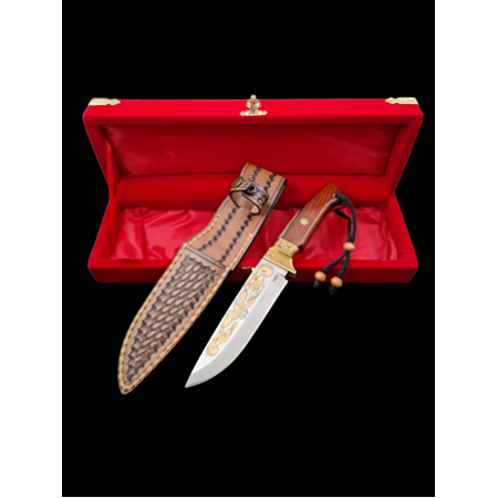 Koleksiyonerler İçin Özel Tasarım: N690 Çelik Altın İşlemeli Av Bıçağı