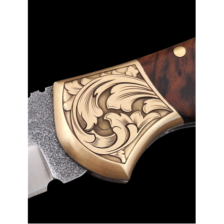 Gravür İşlenmiş Balçık,N690 Kalitesiyle Buluştu! N690 Çakı,Gücün ve Zarafetin Bir Arada Hali,,,